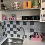 The Pigeon Hole Chalet Ribe